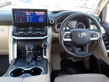 TOYOTA LC300