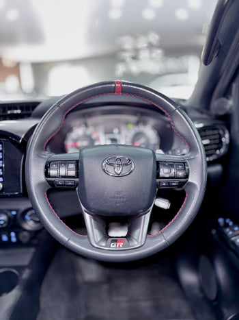 TOYOTA HILUX Z GR SPORTS