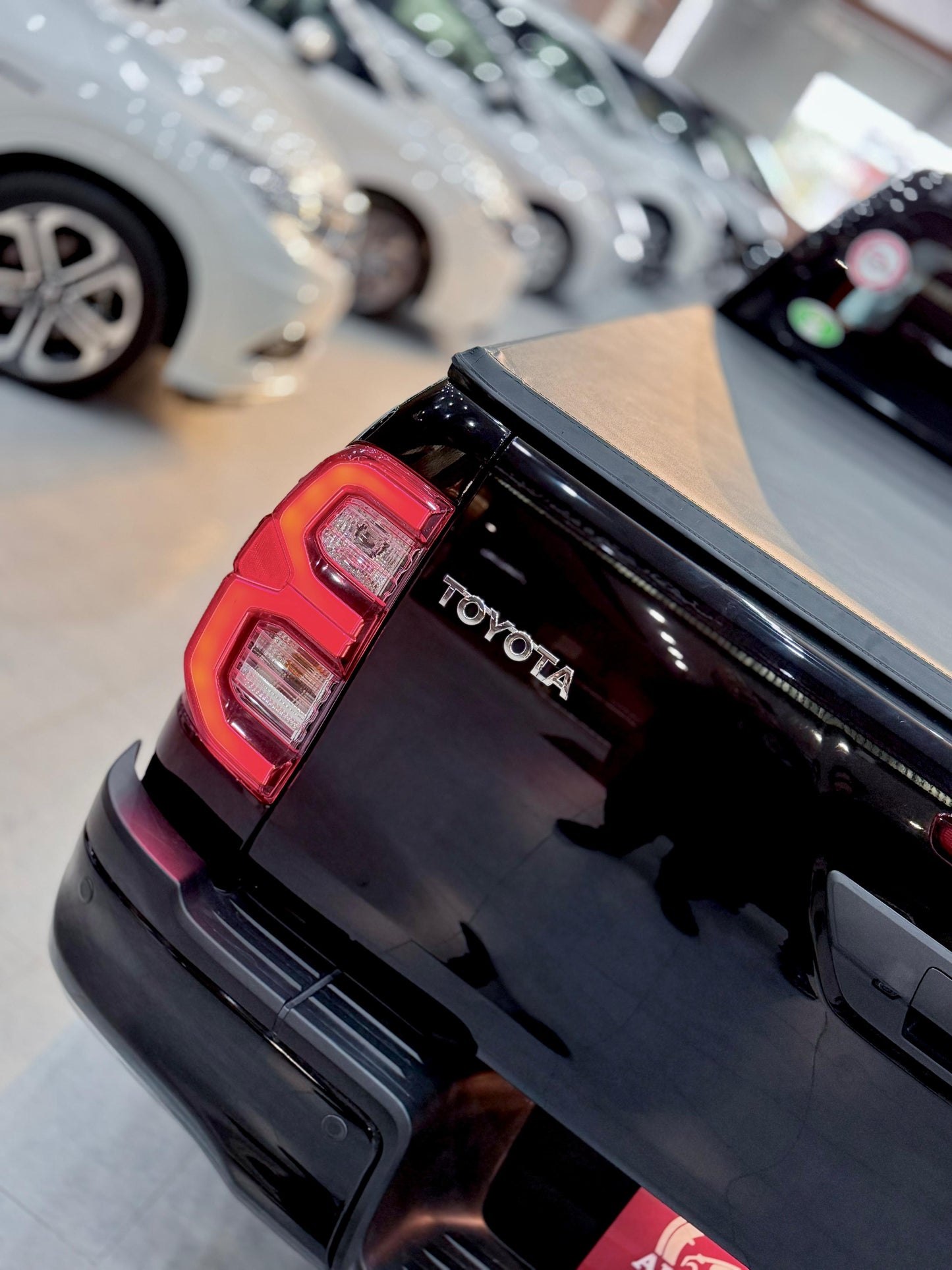 TOYOTA HILUX Z GR SPORTS