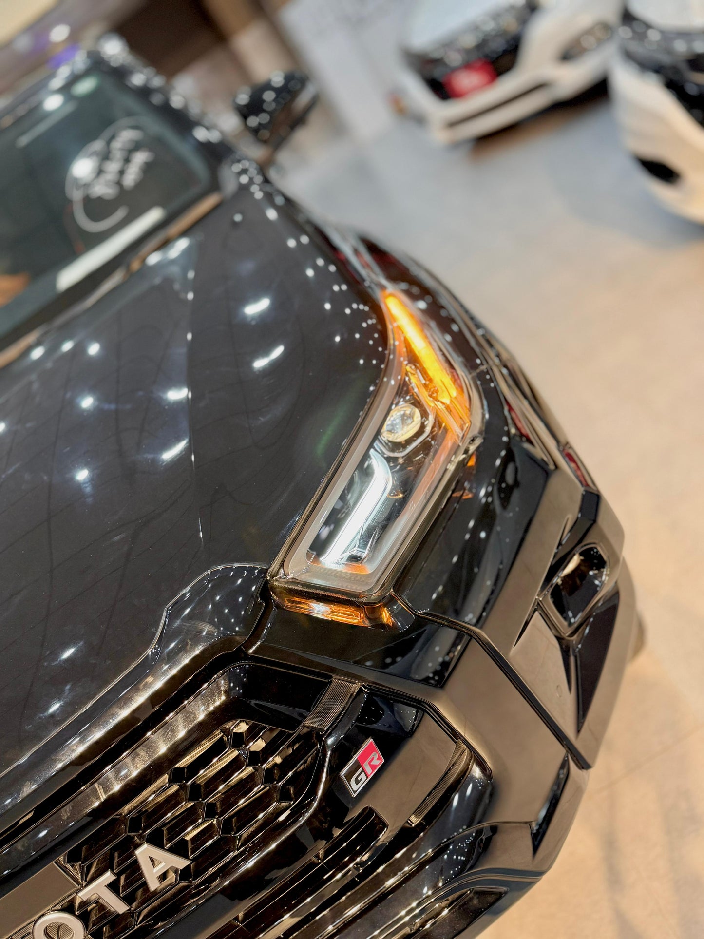TOYOTA HILUX Z GR SPORTS