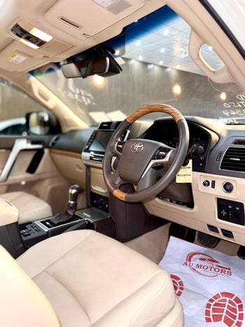 TOYOTA TXL PRADO