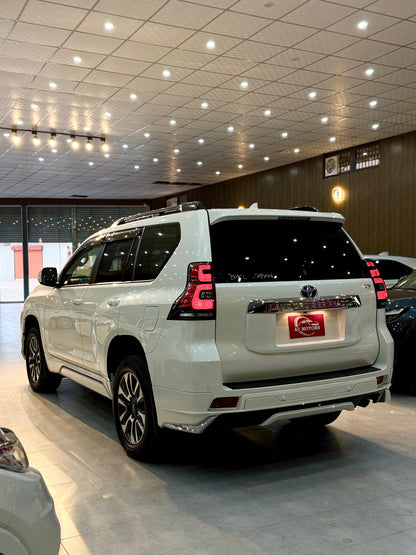 TOYOTA TXL PRADO
