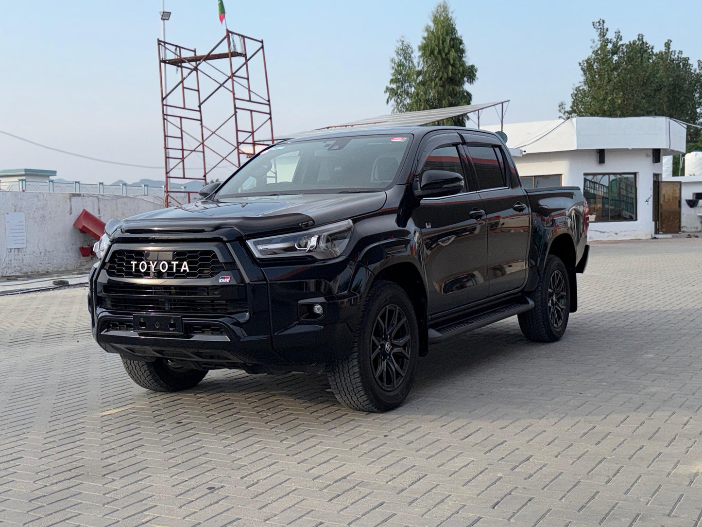 TOYOTA HILUX REVO Z GR SPORT