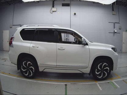 TOYOTA PRADO TZ.G