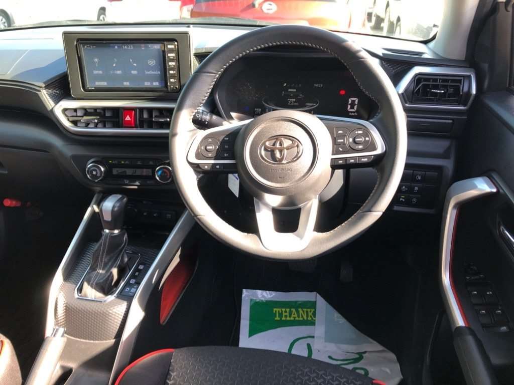 TOYOTA RAIZE Z PREMIUM