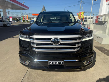 TOYOTA LC300