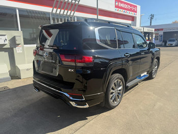 TOYOTA LC300