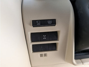 TOYOTA LC300 ZX