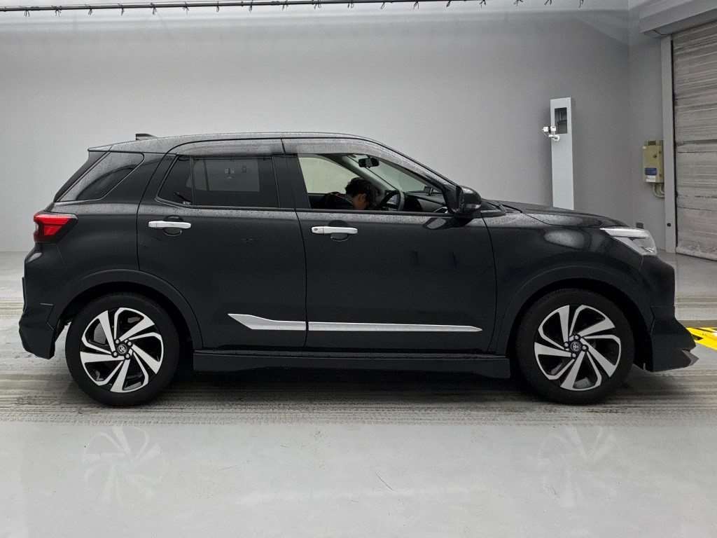 TOYOTA RAIZE Z PREMIUM