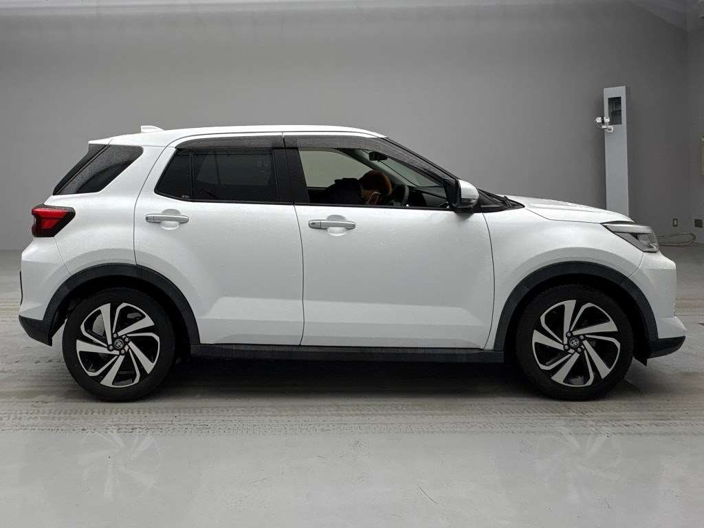 TOYOTA RAIZE Z PREMIUM