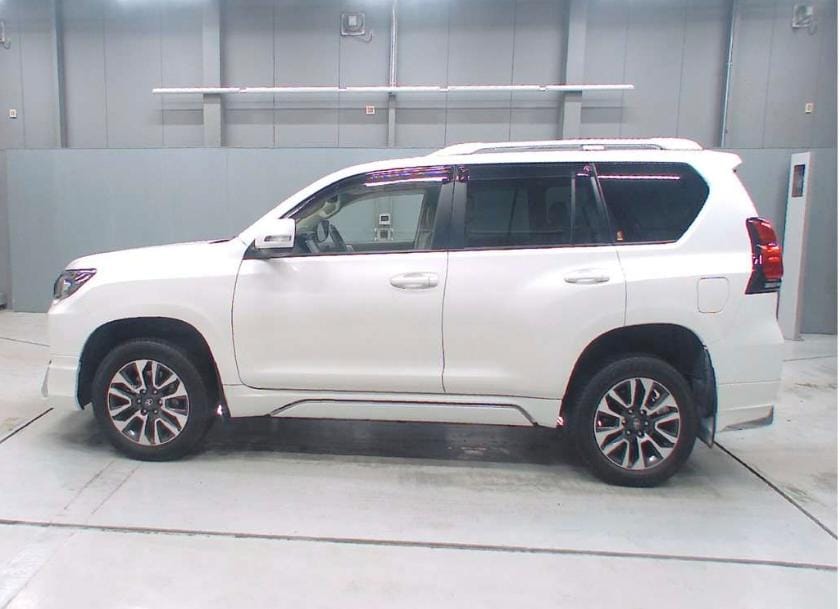 TOYOTA PRADO TXL 7 SEATER