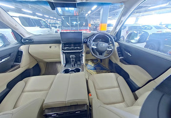 TOYOTA LC300