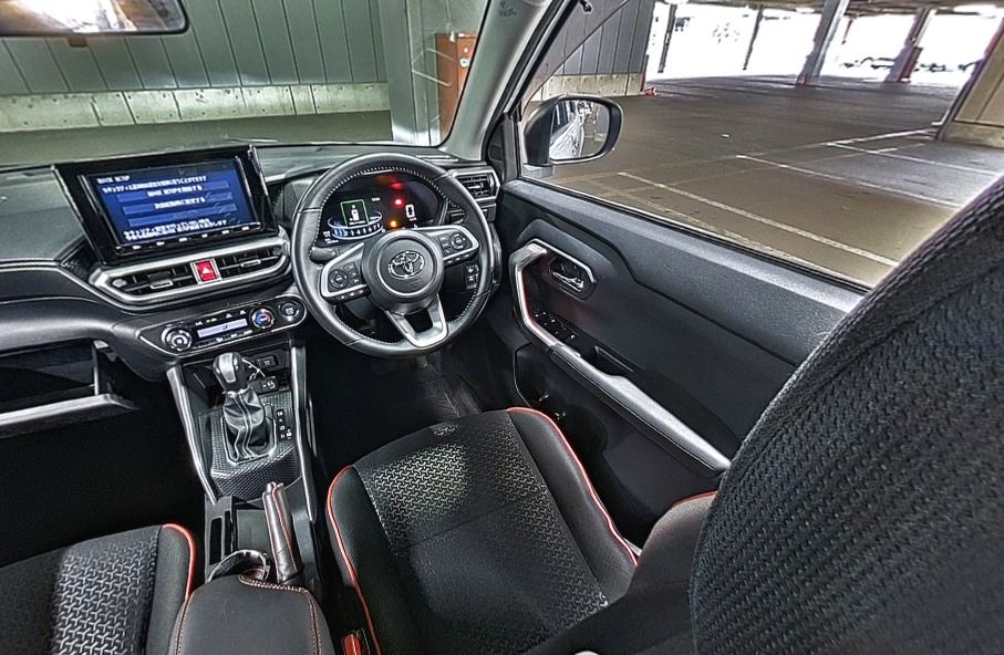 TOYOTA RAIZE Z PREMIUM