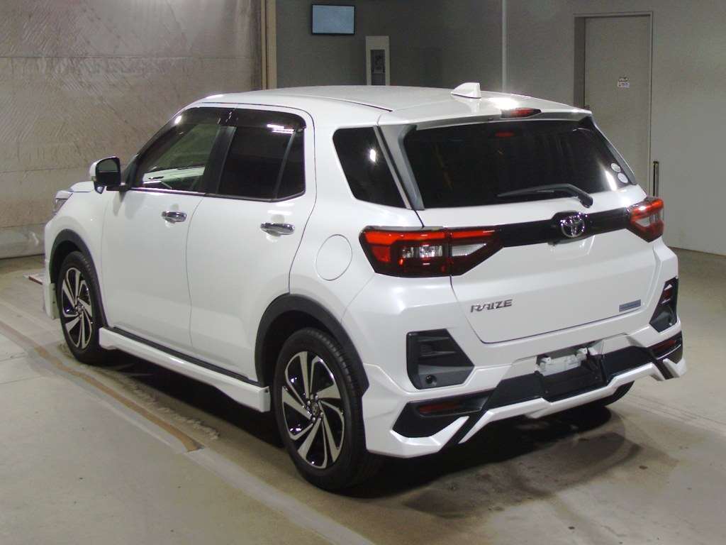 TOYOTA RAIZE Z