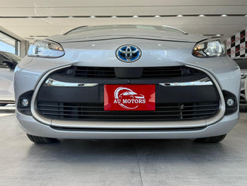 TOYOTA AQUA G