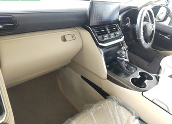 TOYOTA LC300