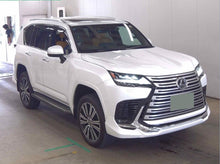 LEXUS LX600