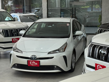 TOYOTA PRIUS S
