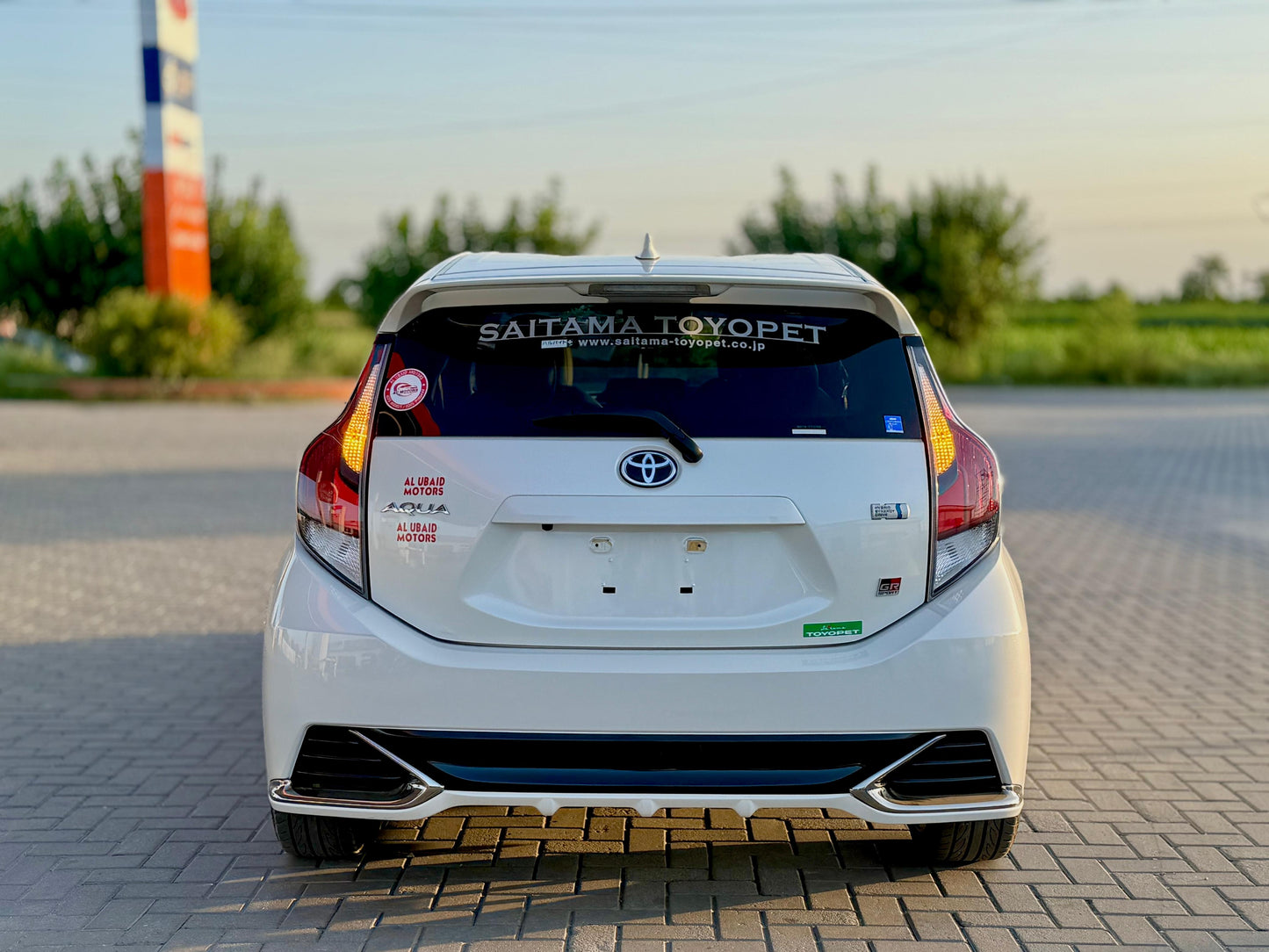 TOYOTA AQUA GR SPORTS