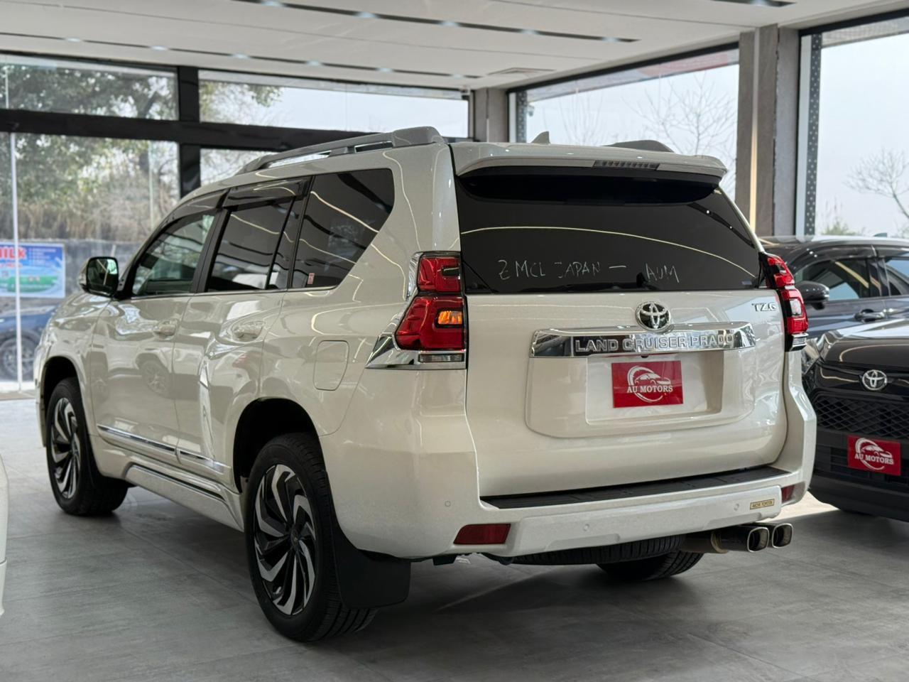 TOYOTA PRADO TZG