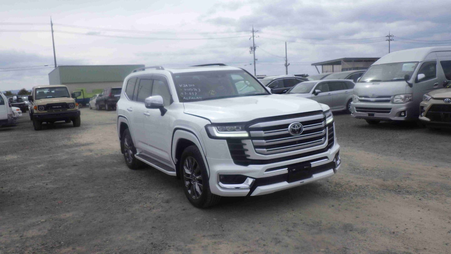 TOYOTA LC300