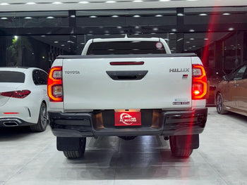 TOYOTA HILUX REVO Z GR SPORT