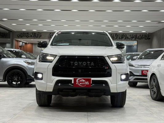 TOYOTA HILUX REVO Z GR SPORT