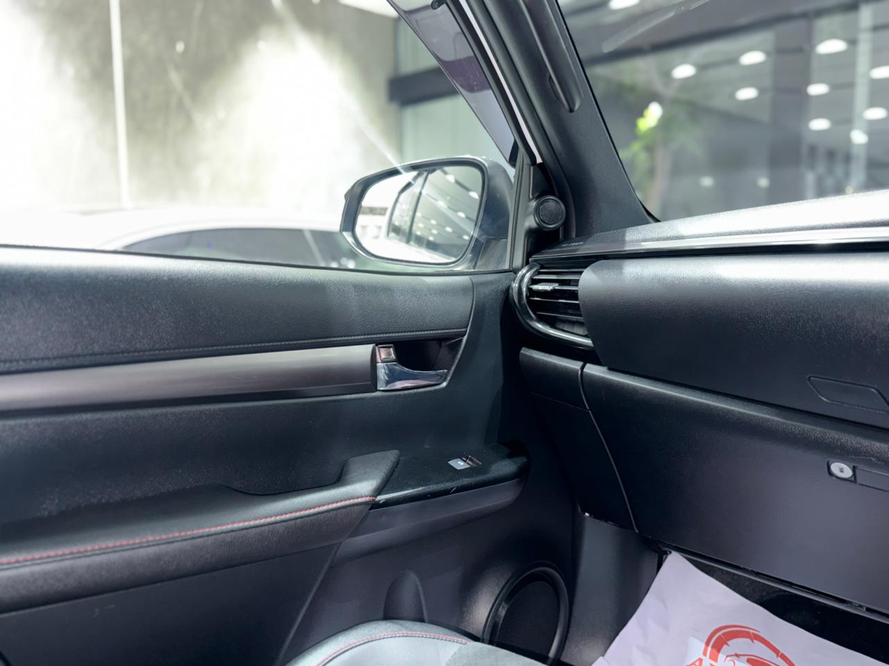 TOYOTA HILUX REVO Z GR SPORT