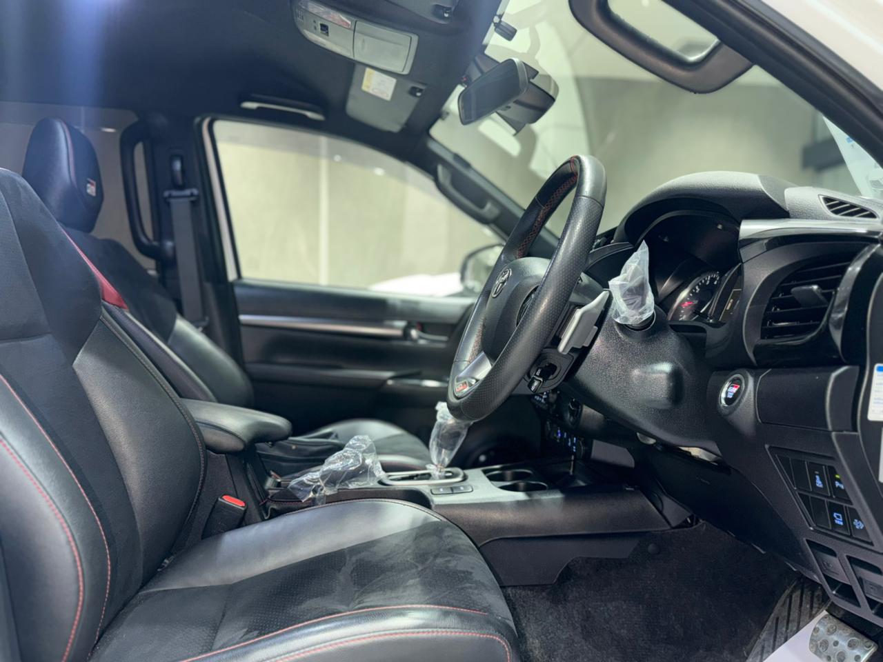 TOYOTA HILUX REVO Z GR SPORT